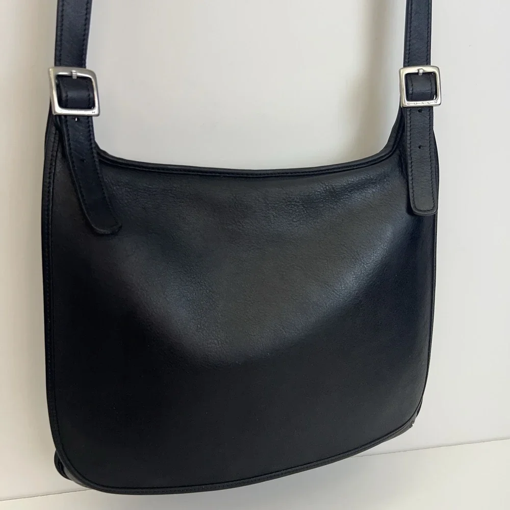 Vintage COACH Leather Hippie Flap Slim Crossbody Bag Nickel Hardware Black 9134